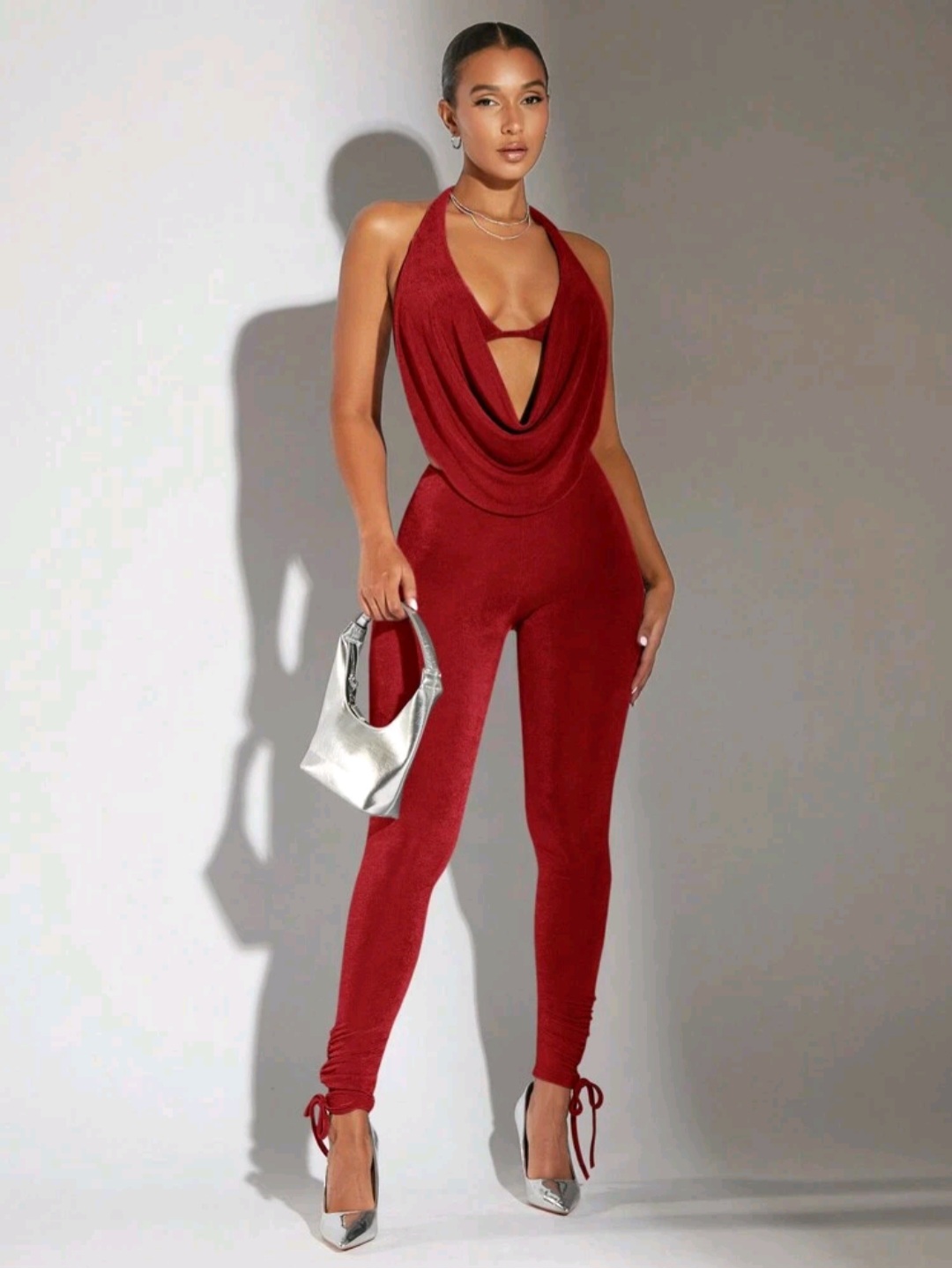 BAE Devant Drapé Dos-Nu Top Ras-Du-Cou & À Nœud Pantalon Moulant
