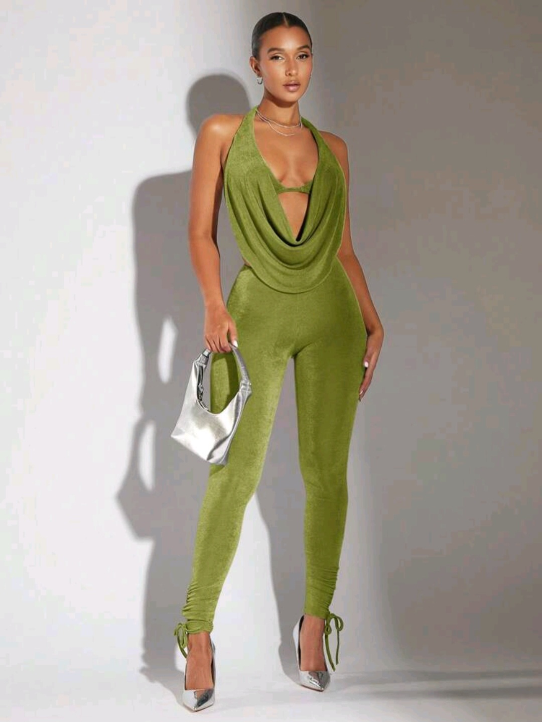 BAE Devant Drapé Dos-Nu Top Ras-Du-Cou & À Nœud Pantalon Moulant - Image 3